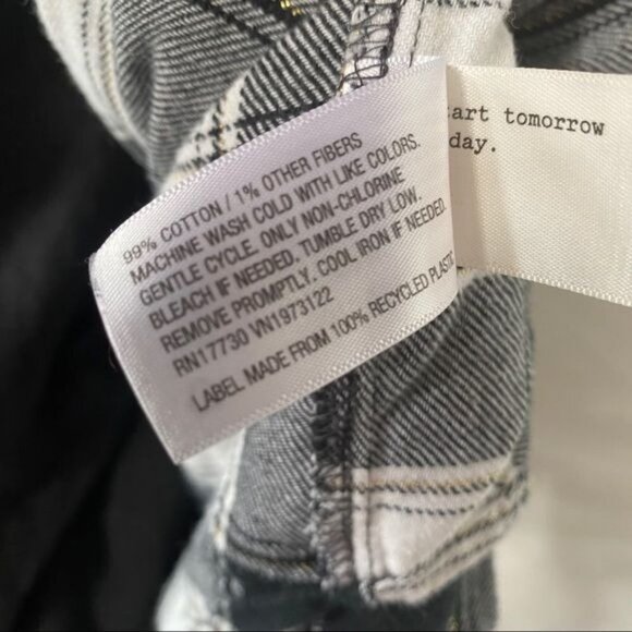 A New Day Gold Stitch Black and White Flannel Plaid Button Down Shirt Size XS - Picture 3 of 9